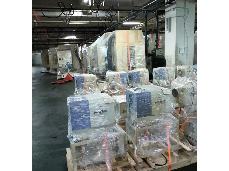 東莞(wǎn)長安某公(gong)司搬遷打(dǎ)包現場