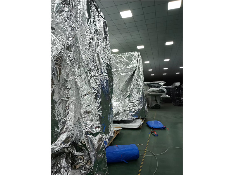 龍(lóng)崗新能(neng)源重型(xíng)木箱真(zhen)空包裝(zhuāng)