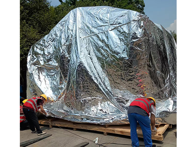 锂電(diàn)新能源設(she)備真空包(bāo)裝