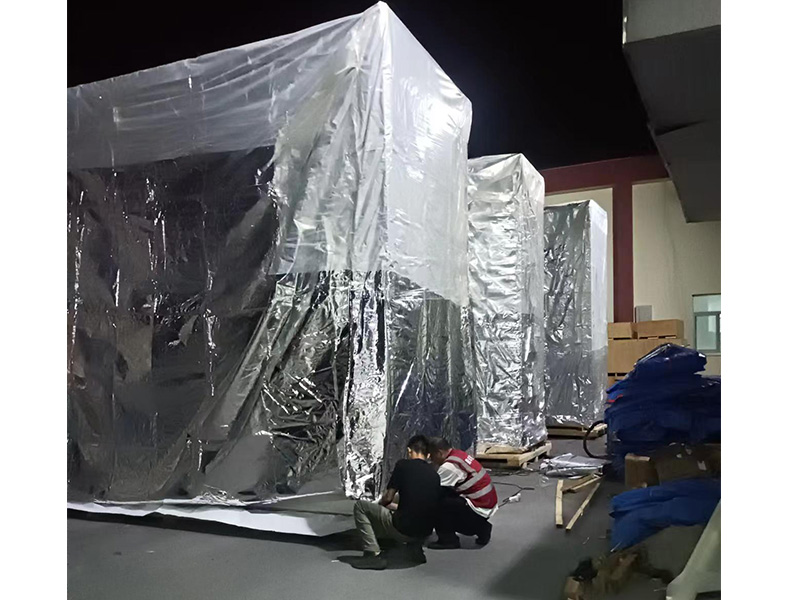 新能源真(zhēn)空木箱